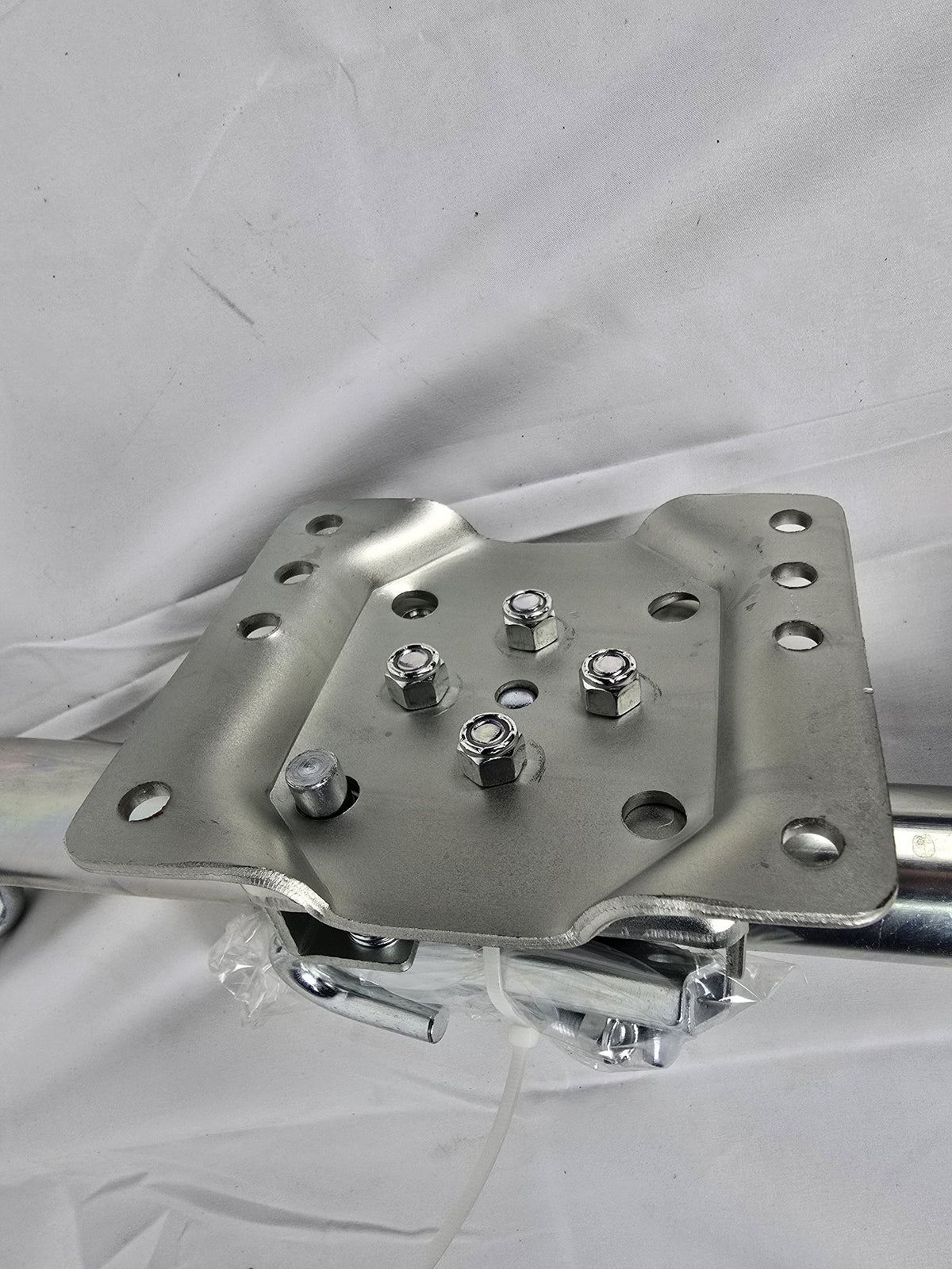 RAM 1,200 lb Trailer Jack with Wheel (1200 Series)